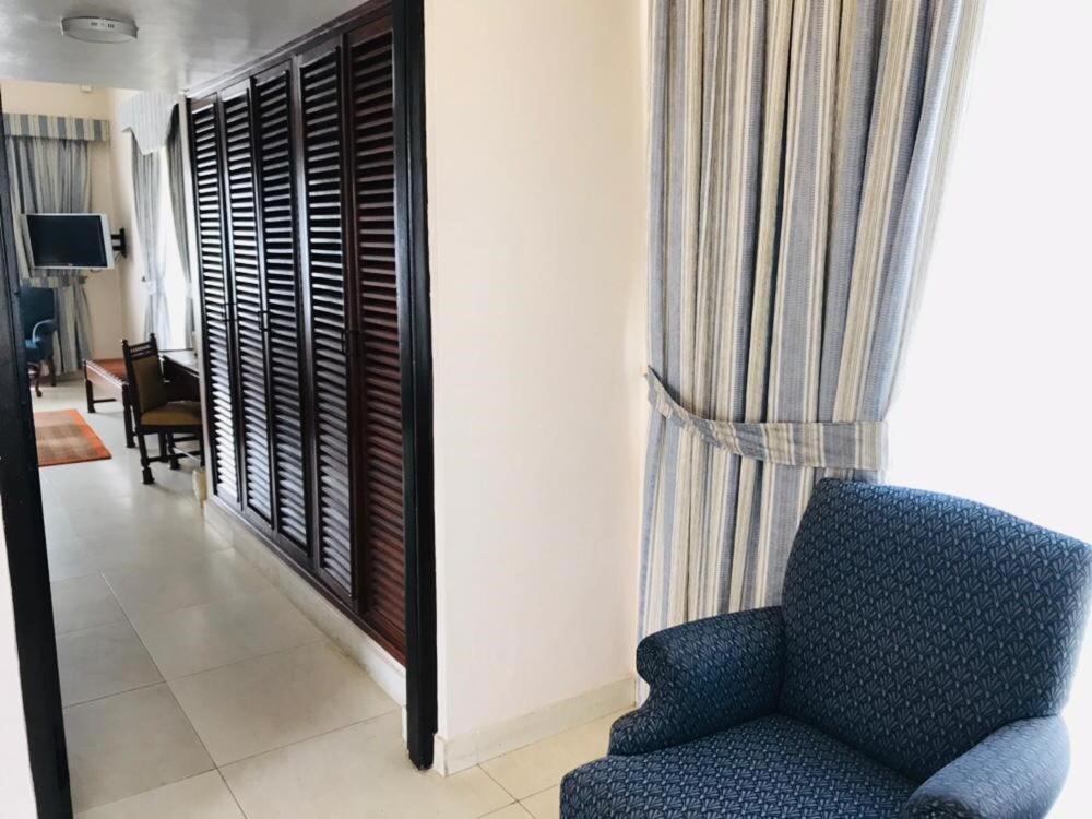 Beach Luxury Hotel Karachi Luaran gambar