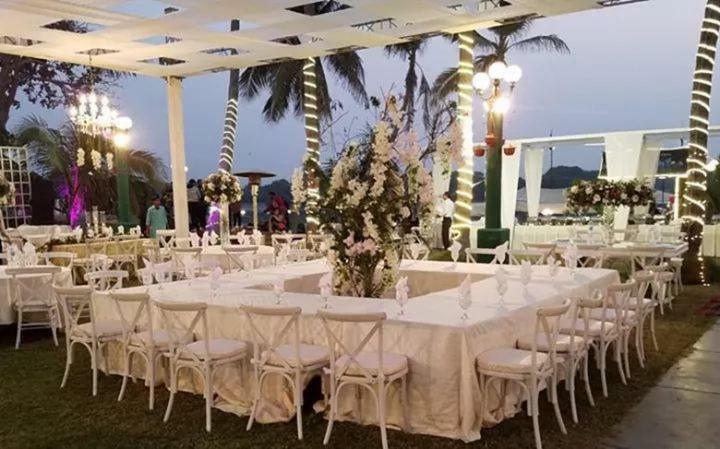 Beach Luxury Hotel Karachi Luaran gambar